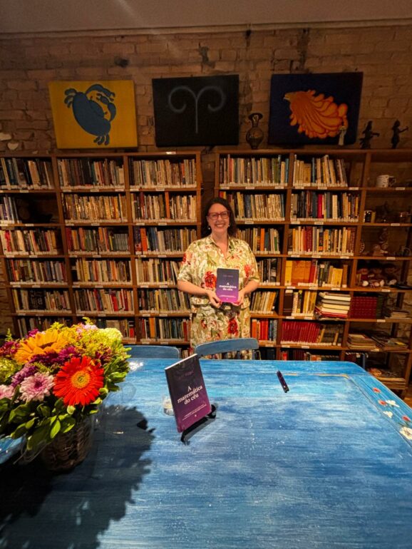 O Livro A Matemática do Céu já está à venda